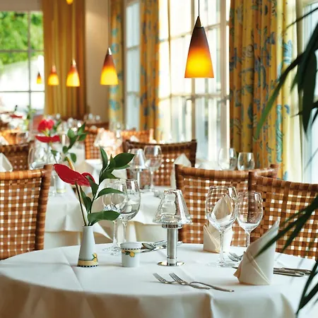 Kleine Strandburg - Adults Only 4*