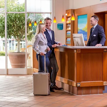 Hotel Kleine Strandburg 4*
