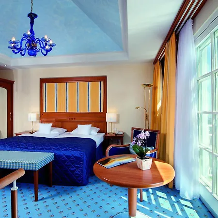 Kleine Strandburg Hotel